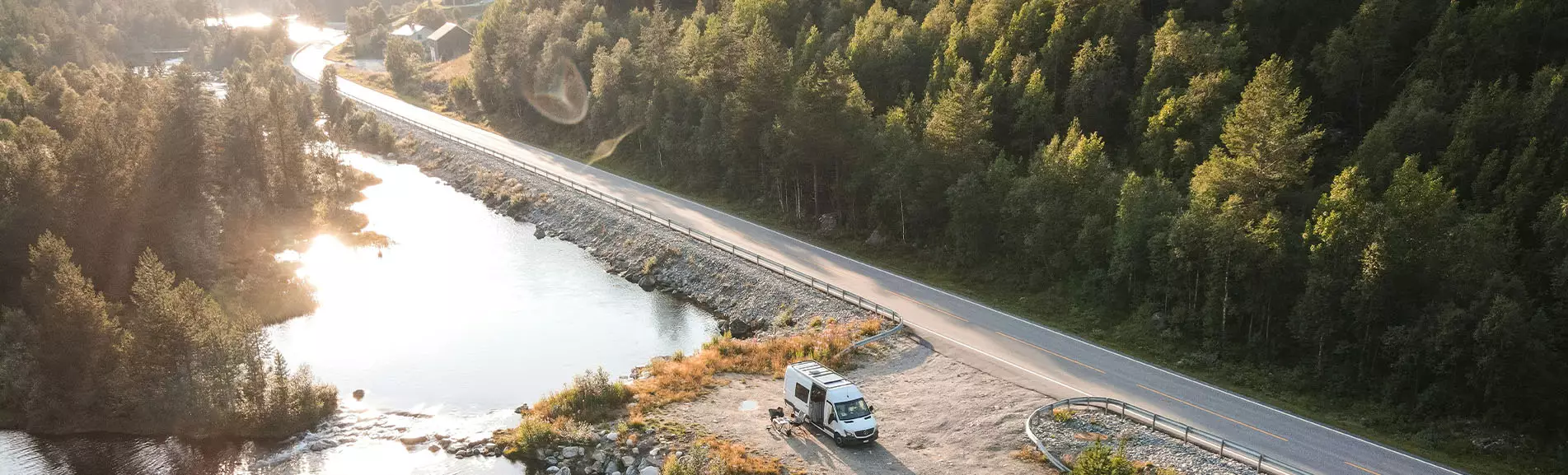 Matkailuajoneuvojen tarvikkeiden ja varaosien kotimainen maahantuoja 29