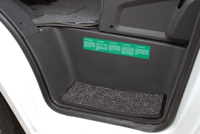 Brunner kynnysmatto Stepper Micro (Ducato 2006-2014), 2kpl - Ohjaamon matot - 7400 - 1