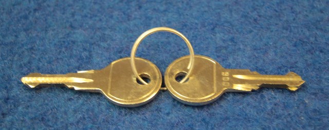 Thule avainpari Carry All/Top box (varastossa numerot 006 ja 007) - Kattokaiteet, tikkaat ja varusteet - 1520 - 1