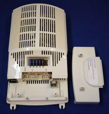 Muuntaja Dometic 400VA 230V->12V 70270.9702, SMP 192-01 - HOBBY VARAOSAT - 6061 - 1