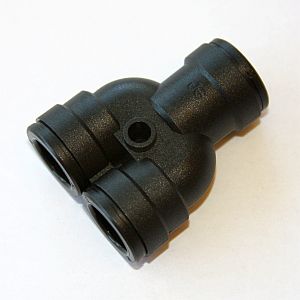 Y-liitin 10mm kovalle putkelle Y-liitin 10mm - MUUT VESIJÄRJESTELMÄN OSAT - 10884 - 1