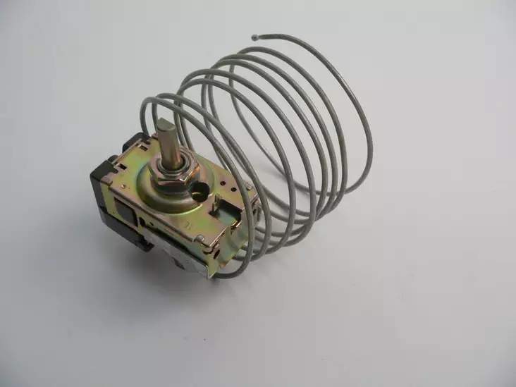 Thetford termostaatti 230 V - Jääkaappien varaosat Thetford - 6575 - 1